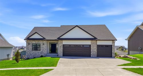 505 Dogwood Ln, Tiffin, IA, 52340 | Card Image
