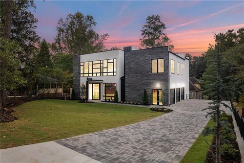 19 Spruell Springs Rd, Sandy Springs, GA, 30342-2501 | Card Image