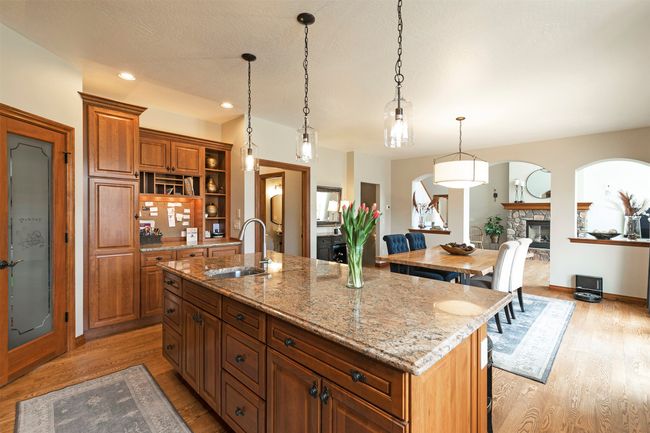 2200 Rafferty Ln, House other with 6 bedrooms, 4 bathrooms and null parking in Missoula MT | Image 18