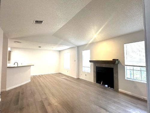 apt-c-4202 Duval Rd, Austin, TX, 78759-4219 | Card Image