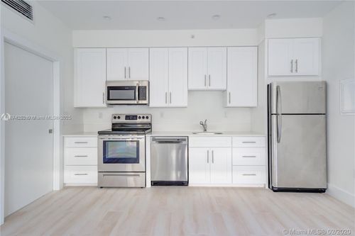 apt-2-940 Michigan Ave, Miami Beach, FL, 33139-5350 | Card Image