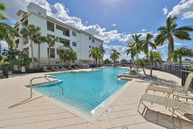 UNIT-202 - 1038 Bellasol Way, Condo with 3 bedrooms, 3 bathrooms and null parking in Apollo Beach FL | Image 41