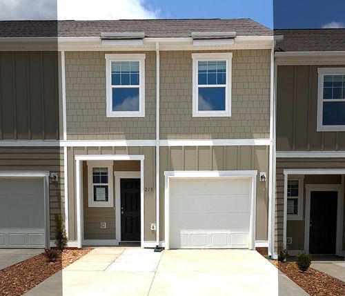 219 Darlington Drive, Dickson, TN, 37055 | Card Image