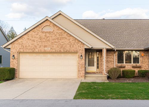 1456 Adrienne Cir, Sycamore, IL, 60178-3271 | Card Image