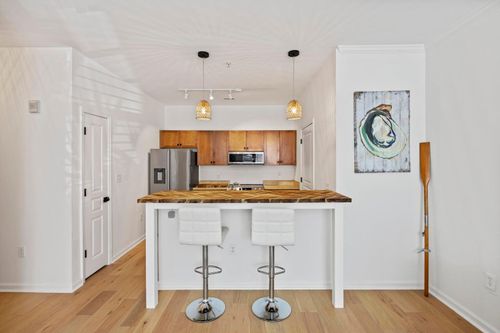 105-200 Bucksley Ln, Daniel Island, SC, 29492-8188 | Card Image