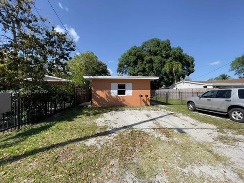 279-279 Nw 96th St, Miami, FL, 33150 | Card Image