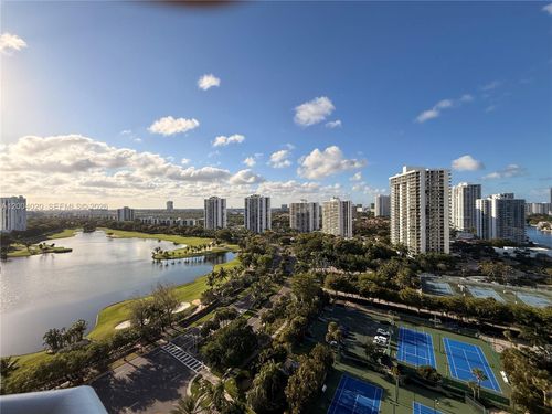 1907-20185 E Country Club Dr, Aventura, FL, 33180-3052 | Card Image