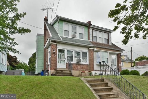 7530 Lawndale Ave, Phila, PA, 19111-2706 | Card Image