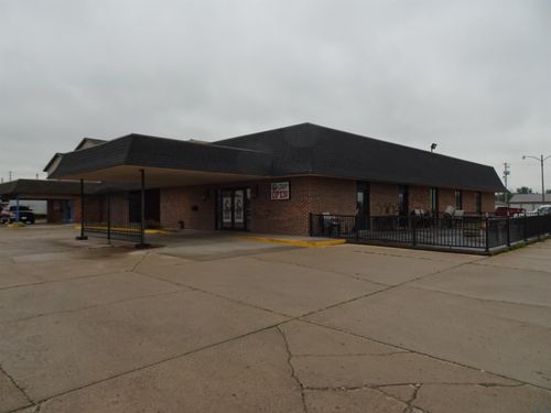 1113 2nd Ave, Sheldon, IA, 51201-1924 | Card Image