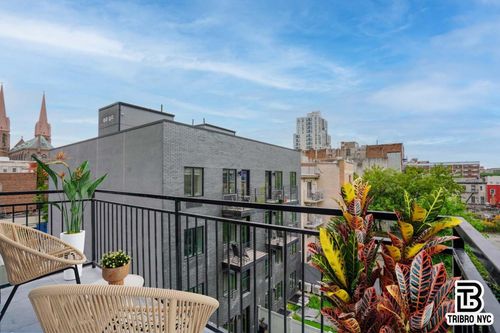 3l-416 Lorimer St, Brooklyn, NY, 11206-1121 | Card Image