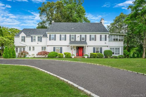 5 Kohlsaat Ct, Smithtown, NY, 11787-1868 | Card Image