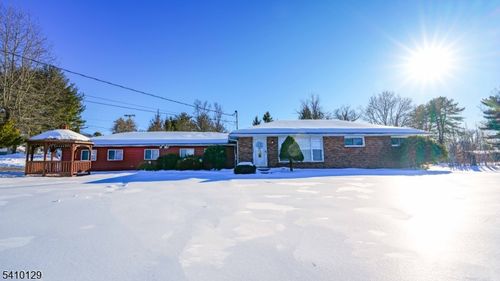 2 Center St, Milford, NJ, 08848-1920 | Card Image