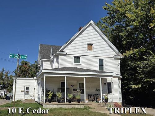 10 E Cedar St, Platteville, WI, 53818-2436 | Card Image