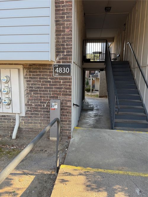 144-4830 E 68th St, Tulsa, OK, 74136-4944 | Card Image