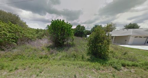 1236 Eppinger Dr, PORT CHARLOTTE, FL, 33953-2501 | Card Image