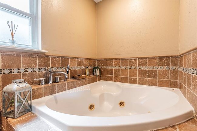 1417 Heron Dr, House other with 3 bedrooms, 3 bathrooms and 2 parking in Seabrook TX | Image 17