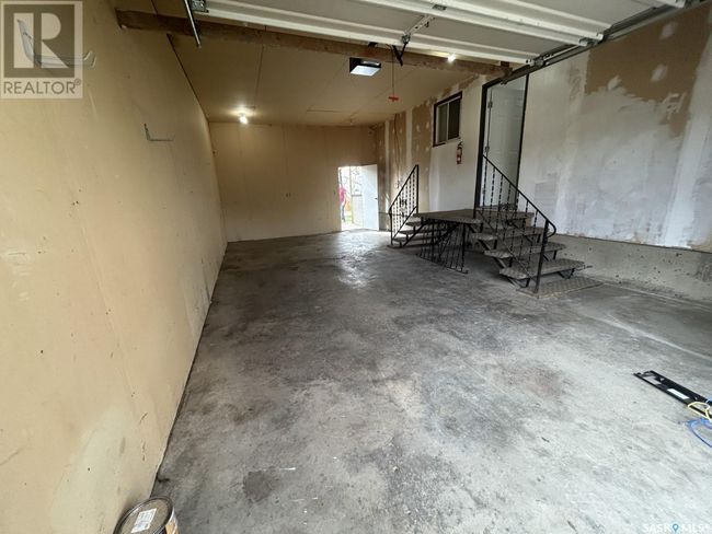 142 3rd St W, House other with 5 bedrooms, 2 bathrooms and null parking in Coronach SK | Image 27