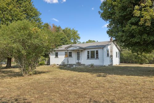9493 Elk Ridge Rd, Mount Pleasant, TN, 38474-2212 | Card Image