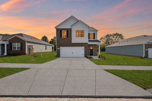 94 Hartmann Crossing Dr, Lebanon, TN, 37087-8052 | Card Image