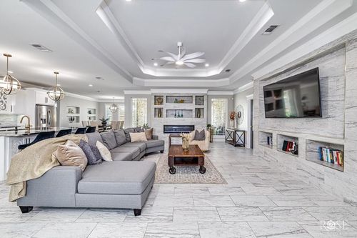 4745 Karsten Creek Dr, San Angelo, TX, 76904-1558 | Card Image