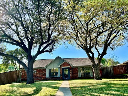 7305 Augusta Cir, Plano, TX, 75025-3517 | Card Image