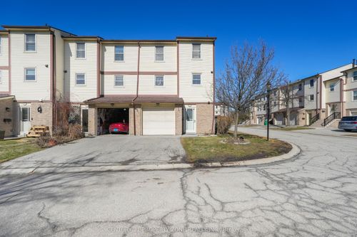 40-7340 Copenhagen Road, Mississauga, ON, L5N2S5 | Card Image
