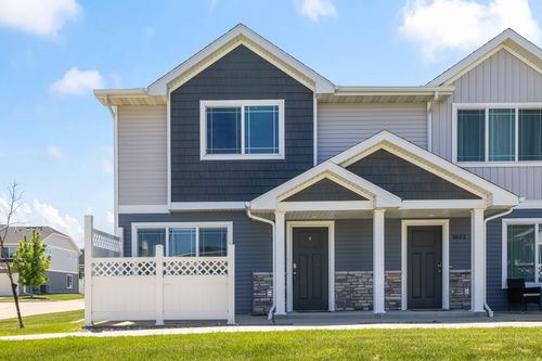 1026 Ne 57th Ln, Ankeny, IA, 50021-6919 | Card Image