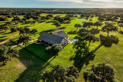 1224 Haines Rd, Sheridan, TX, 77475-1401 | Card Image