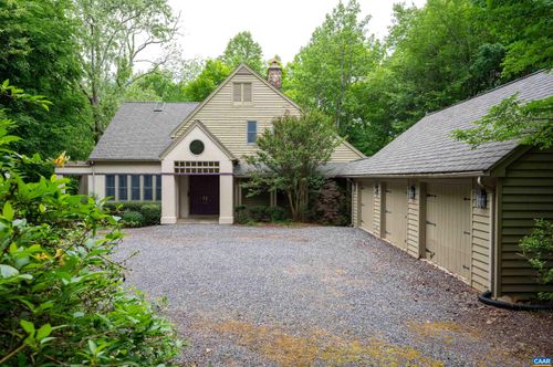 481 Stoney Crk E, NELLYSFORD, VA, 22958-8069 | Card Image