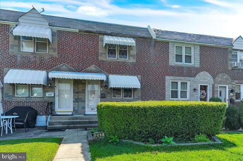 247 Westpark Ln, CLIFTON HEIGHTS, PA, 19018-1122 | Card Image