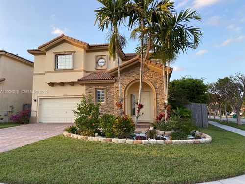 0-8775 Sw 221st Ter, Cutler Bay, FL, 33190-1118 | Card Image
