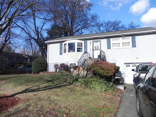 21 West Street, Clarkstown, NY, 10994 | Card Image