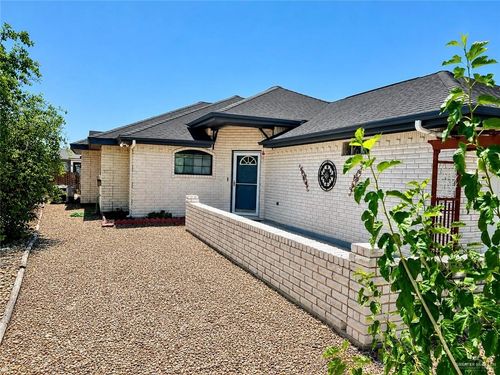 1006 Lake View Dr, Mission, TX, 78572-7742 | Card Image
