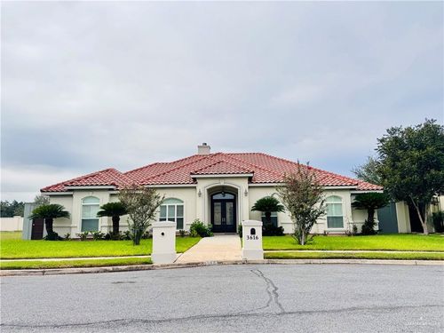 3616 S G St, McAllen, TX, 78503-1402 | Card Image