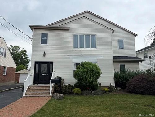 316 Euston Rd S, Garden City, NY, 11530-5302 | Card Image