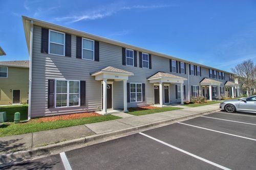 8-unit-building-2003 Bloomington Ave, TALLAHASSEE, FL, 32304-6716 | Card Image