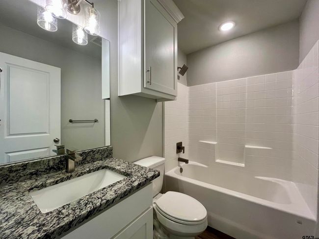 APT-801 - 101 Maji, Townhouse with 3 bedrooms, 2 bathrooms and null parking in Whitehouse TX | Image 19