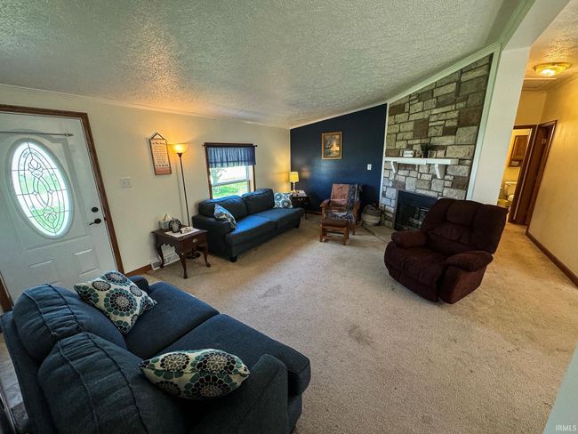 11604 Ne Wawasee Dr, House other with 6 bedrooms, 3 bathrooms and null parking in Syracuse IN | Image 8