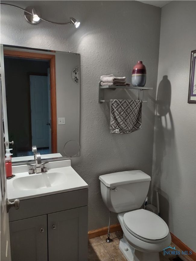 1st floor half bath | Image 14