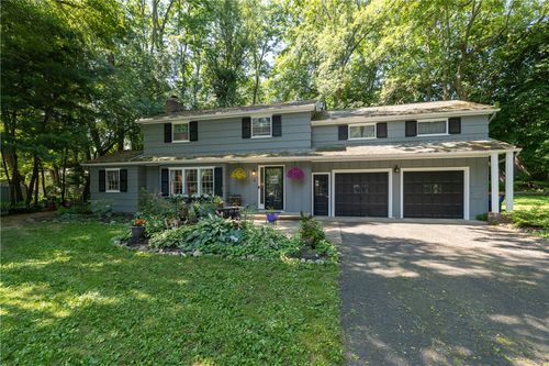 4 Torwood Cir, Pittsford, NY, 14534-1418 | Card Image