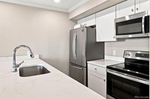 104-5770 E Warren Avenue, Denver, CO, 80222 | Card Image