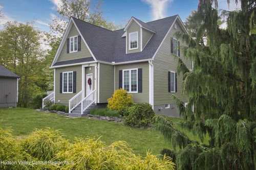 54 Shore Dr, Elizaville, NY, 12523-1515 | Card Image