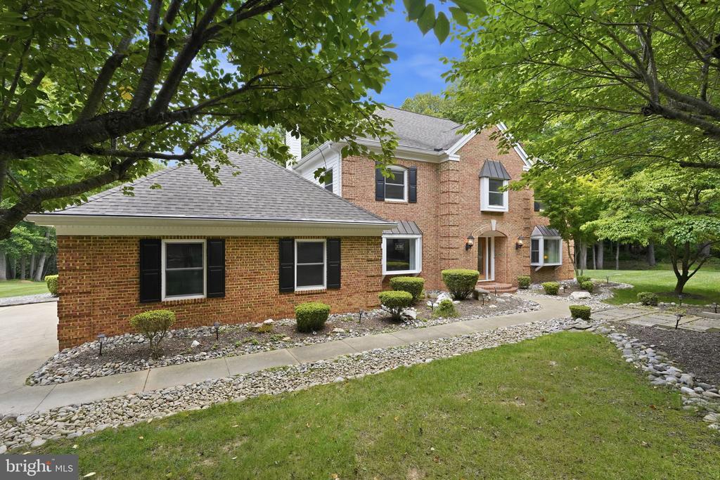 Residential in CLIFTON 2