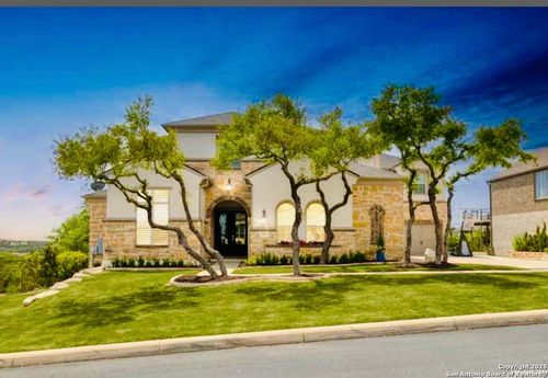 8118 Vanity Hl, San Antonio, TX, 78256-2510 | Card Image