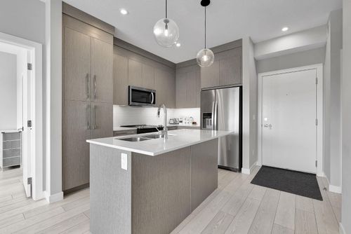 2520-395 Skyview Pky Ne, Calgary, AB, T3N2K1 | Card Image