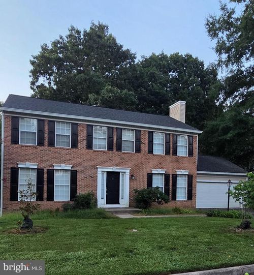 15731 Pierre Ct, WOODBRIDGE, VA, 22193-1053 | Card Image
