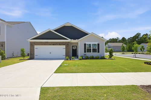 2000 Minnette Cir, New Bern, NC, 28562-4557 | Card Image