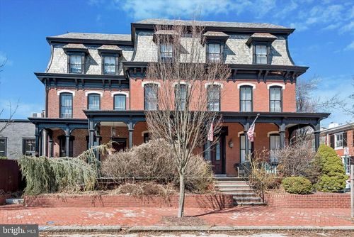 apt-2-201 W Barnard St, WEST CHESTER, PA, 19382-3344 | Card Image