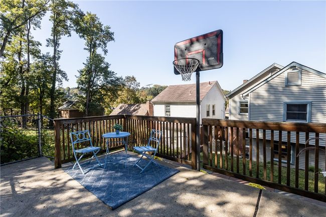 2119 Dartmore St, House other with 4 bedrooms, 2 bathrooms and null parking in Pittsburgh PA | Image 5