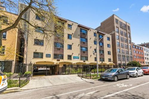 apt-213-6001 N Kenmore Ave, Chicago, IL, 60660-2904 | Card Image